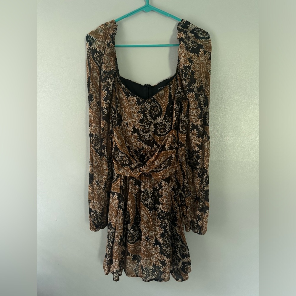 MINKPINK Black and Brown babydoll Paisley Long Sleeve mini Dress Small - Picture 2 of 7